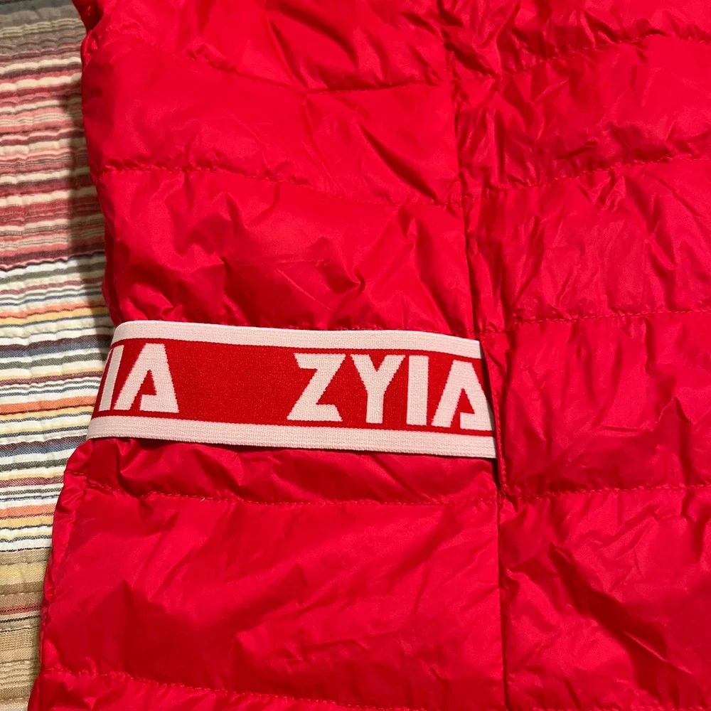 Zyia Active zyia active